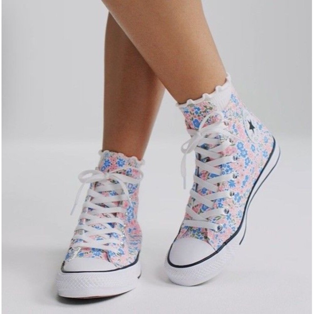 NEW Converse All Star Chuck Taylor Hi Floral Sneaker W-7 M-5 A14980F Cottagecore
